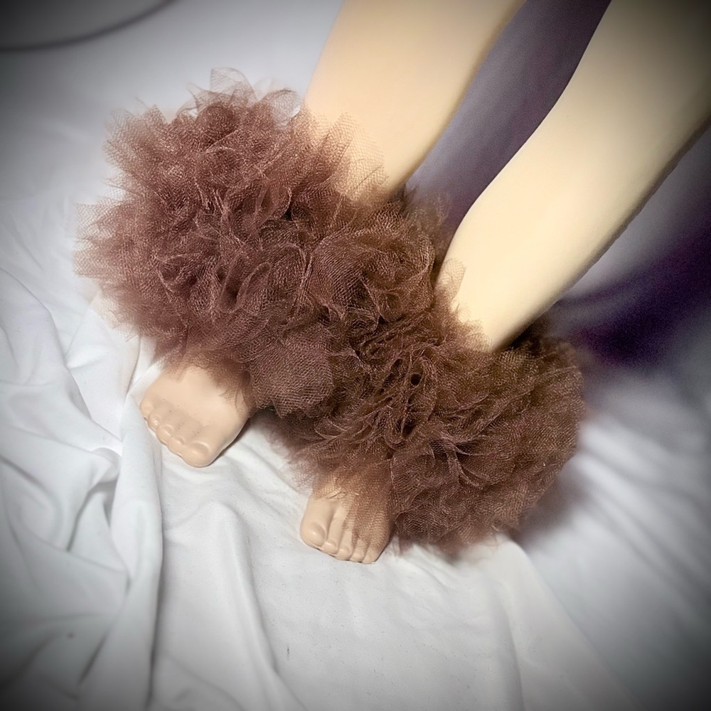 Brown Fluffy Tu Tu Ankles